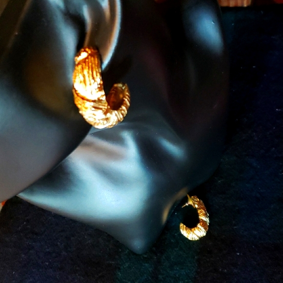 VTG GIVENCHY Statement J-Hoop Earrings - Gold Plate - EVC - Picture 3 of 9